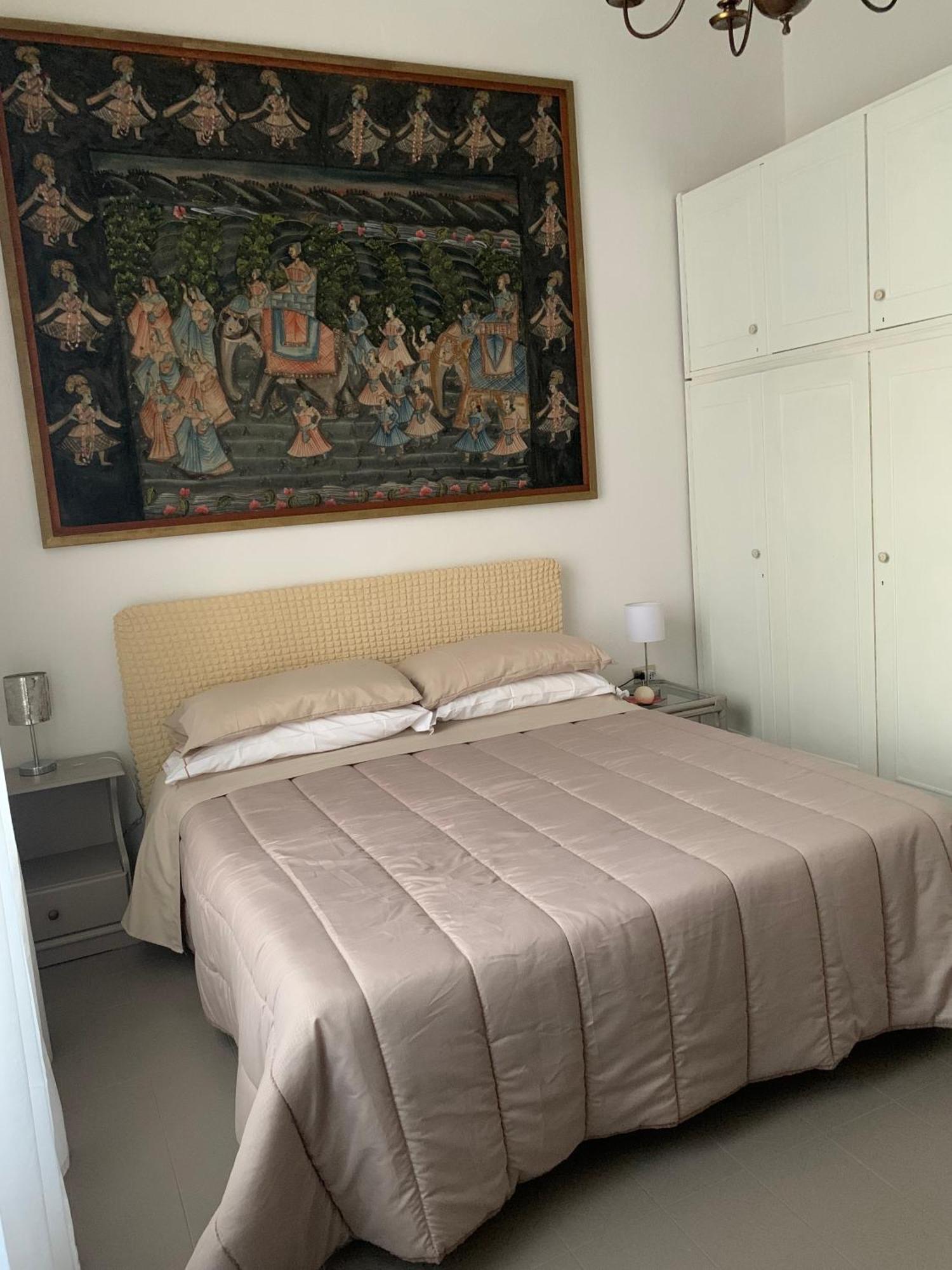 Guest House A Due Passi Olbia Extérieur photo